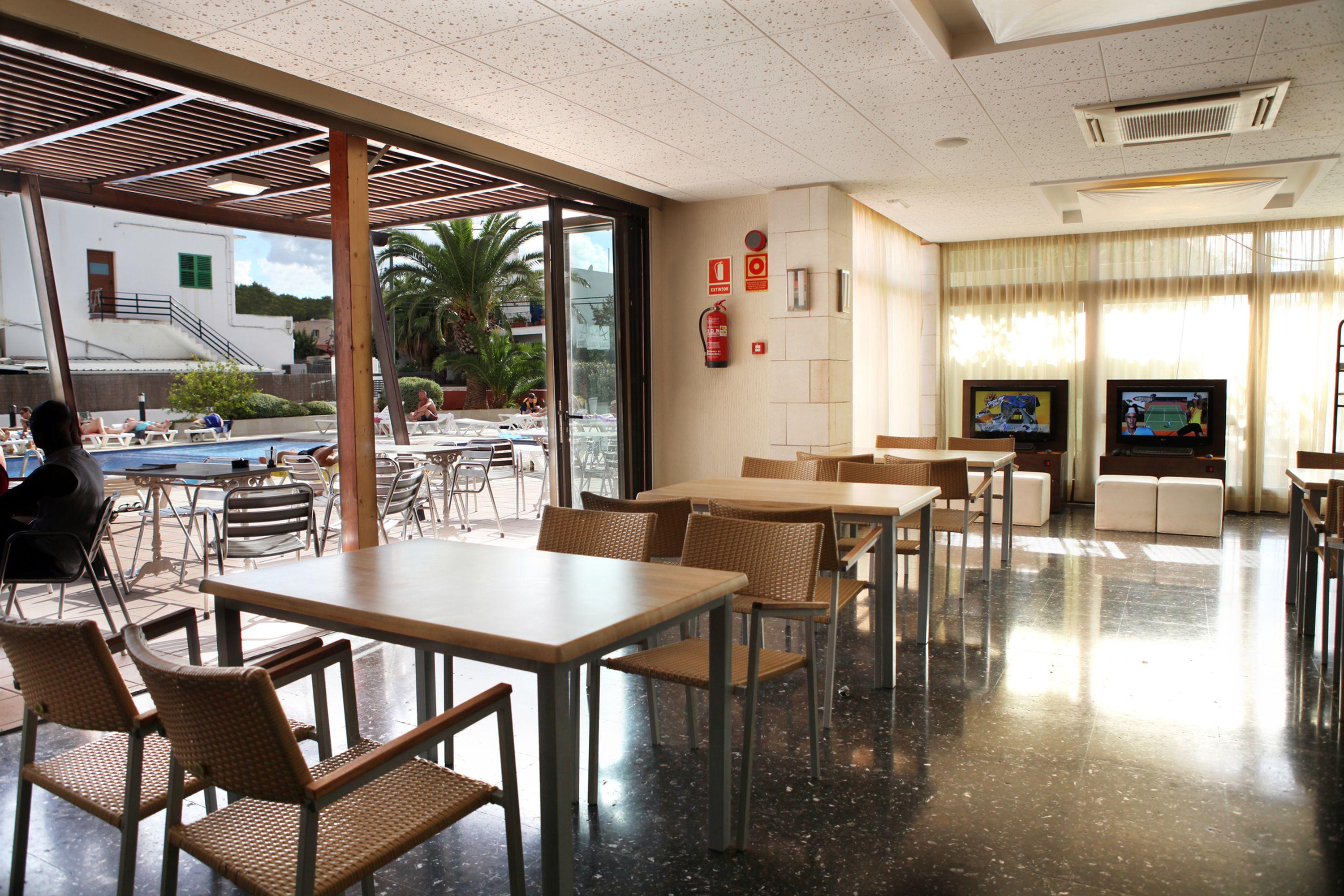 Azuline Hotel S'Anfora & Fleming (Adults Only) ซานอันโตนิโอ ภายนอก รูปภาพ
