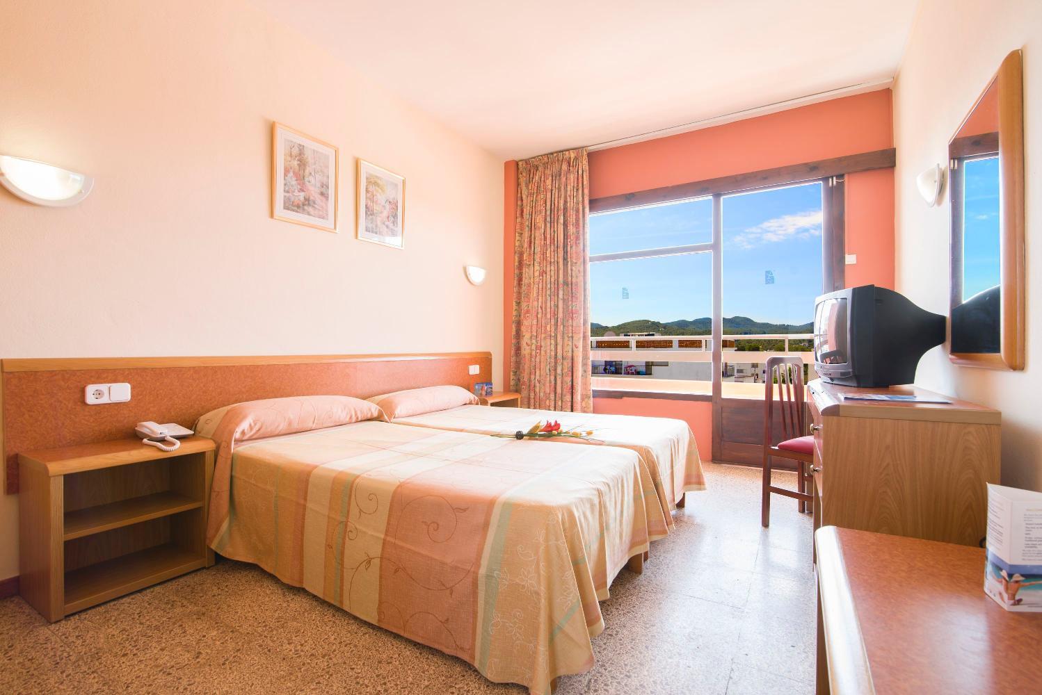 Azuline Hotel S'Anfora & Fleming (Adults Only) ซานอันโตนิโอ ภายนอก รูปภาพ